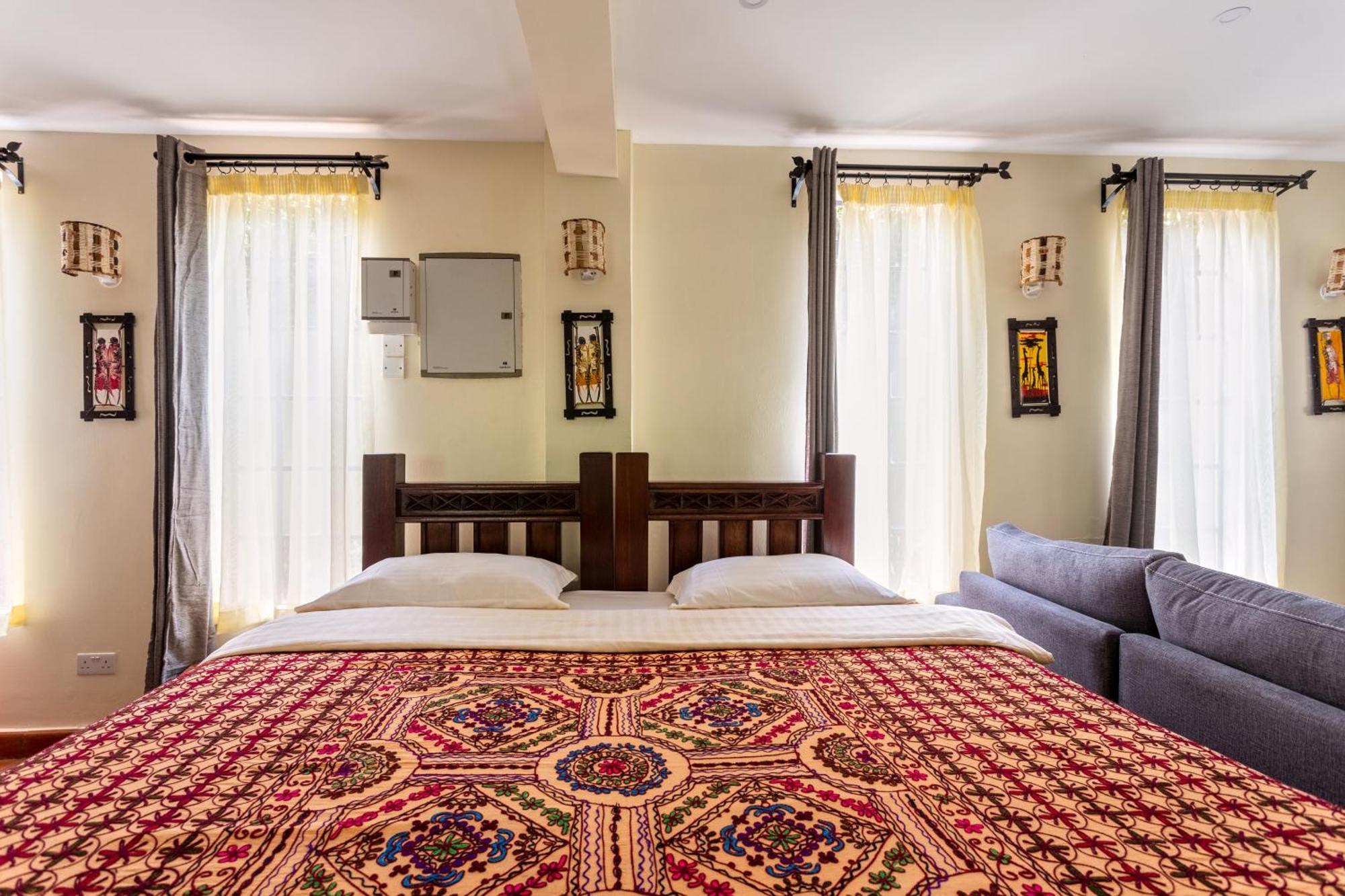 The Jungle Oasis With Heated Pool Apartment ไนโรบี ภายนอก รูปภาพ
