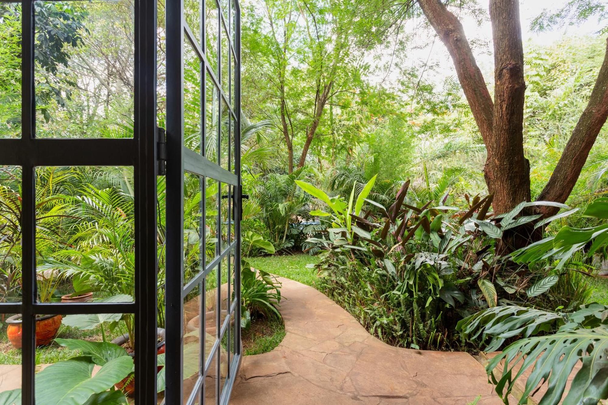 The Jungle Oasis With Heated Pool Apartment ไนโรบี ภายนอก รูปภาพ